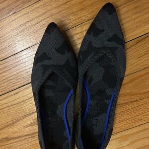 Rothy’s The Point Flat Shoes Camo, Size 9